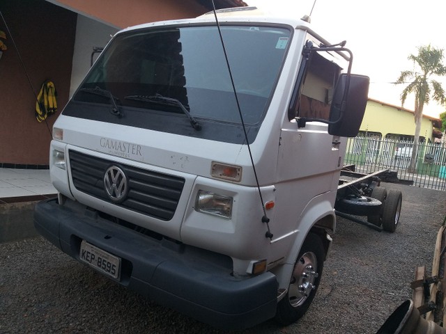 VOLKS 8.150 ANO 2002 VALOR 85 MIL