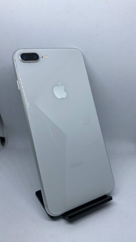 iPhone 8 Plus 64gb Semi-Novo na Cor: Silver - Foto 3