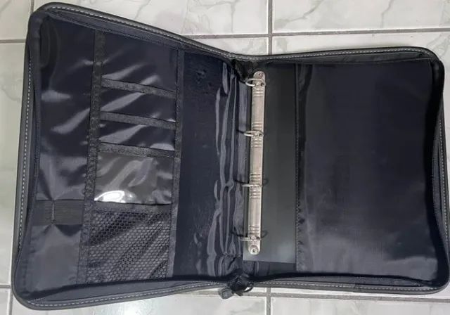 Fichário Sony Playstation - Produto muito novo - Foto 3