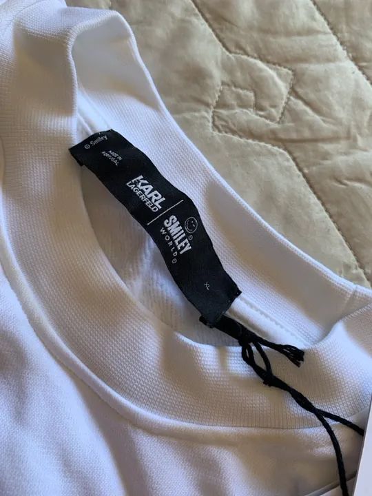 Blusa moletom branca Karl Lagerfeld com estampa amarela  - Foto 5