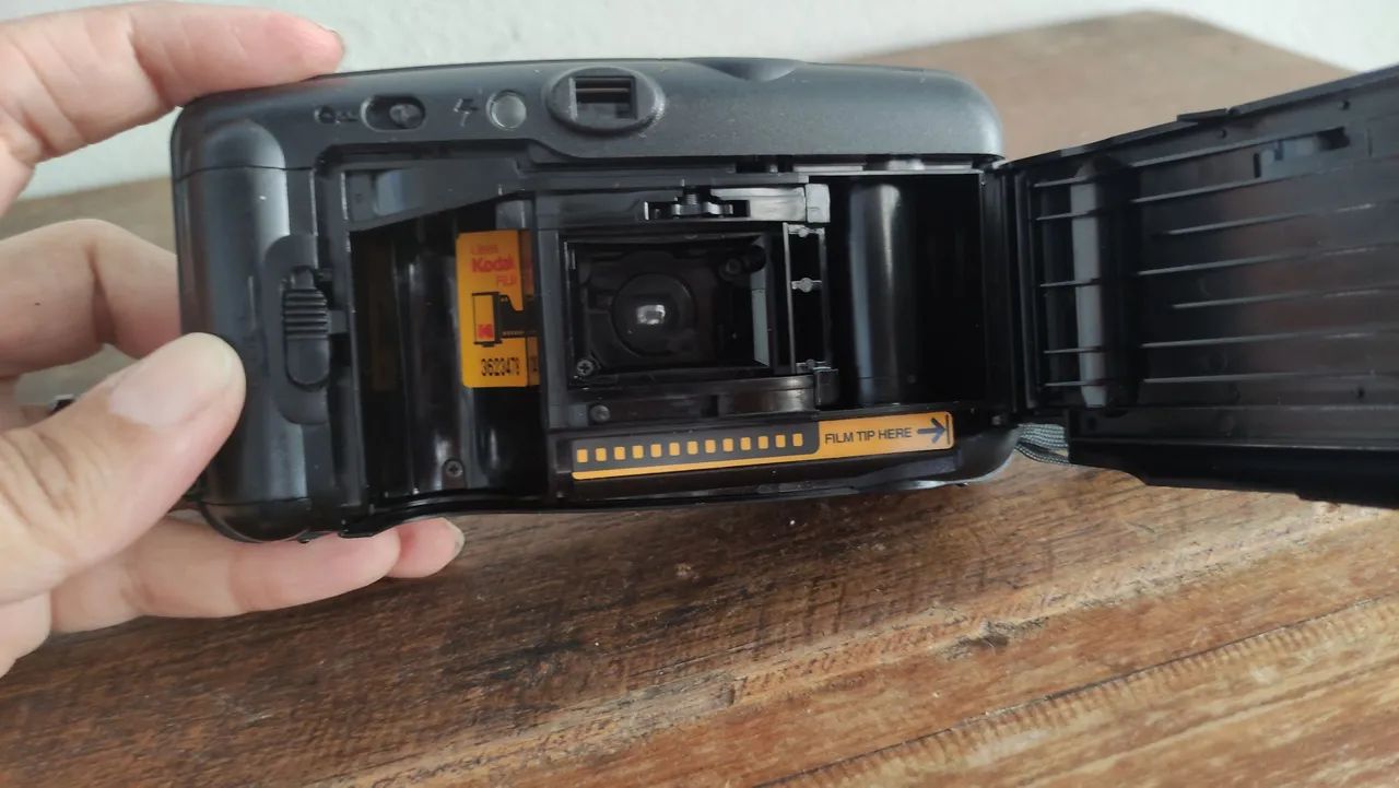 Câmera Kodak 35 - Analógica vintage ( leia o anúncio) - Foto 3