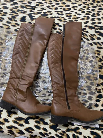 Bota cano alto - Marrom