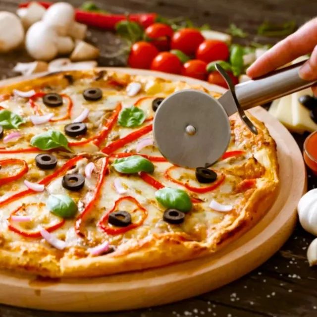 Carretilha Cortador De Pizza Redondo Industrial Inox Para Massa E Pizza - Foto 4