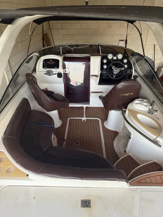 Lancha FS 230 cabinada 2010 - Foto 7