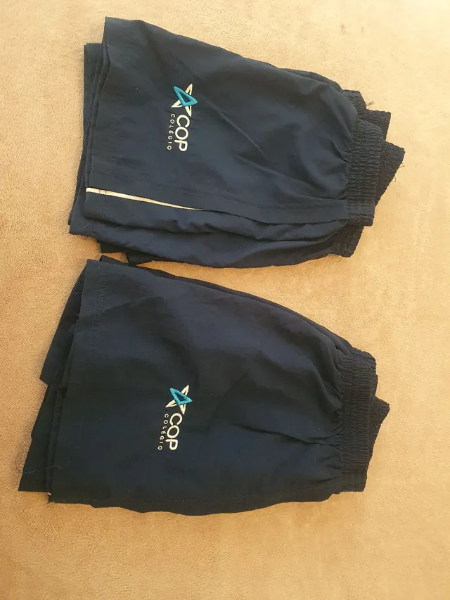 Calça Tactel Reebok infantil tamanho P - Roupas - Jardim Novo