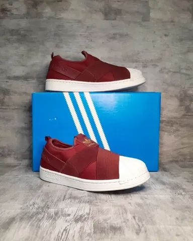 Tênis Adidas Slip On