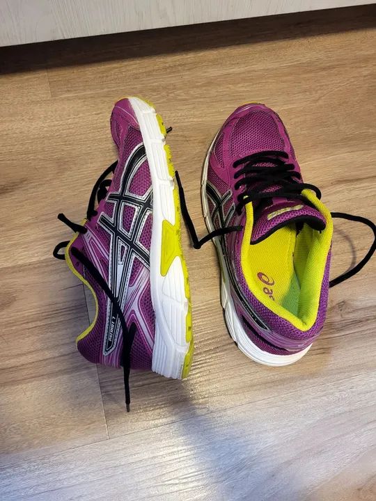 asics gel contend 2