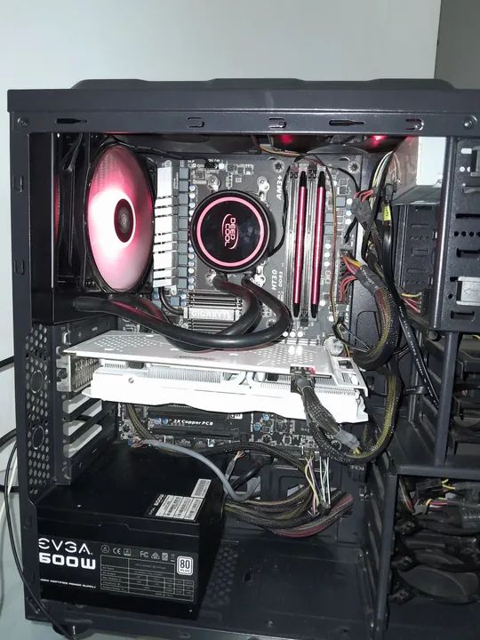 KIT Placa Mae + 2x8gb Ram + Water Cooler + Fonte 600w + CPU (AMD Fx8350) + GPU (RX 580)