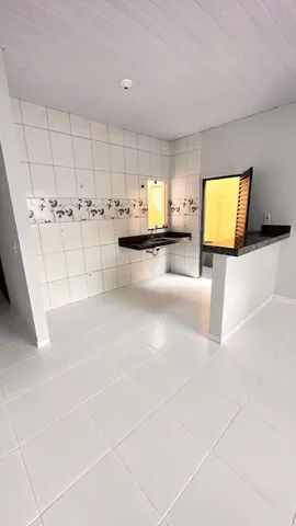 Mestre de obras. sua obra do projeto  às chaves