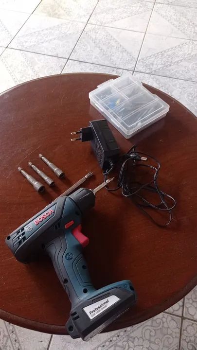 Parafusadeira/Furadeira Bosch GSR 1200 Smart - Profissional - Foto 2