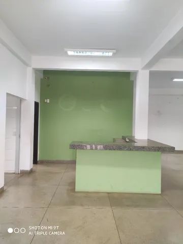 Aluga-se loja 360m², com área cercada de 800 m², Av. Tocantins, Taquaralto, Palmas/TOP