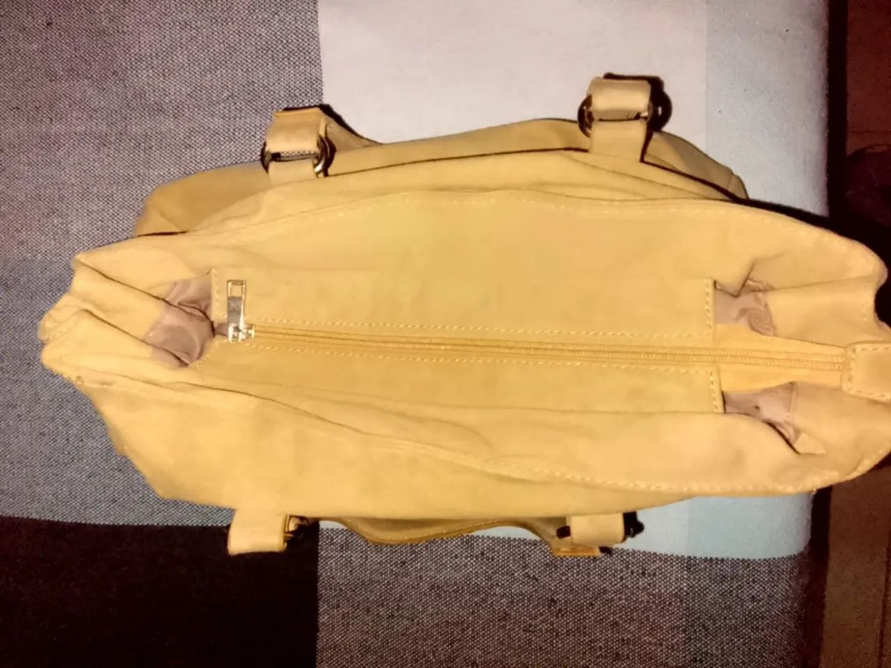 BOLSA FEMININA DE MÃO. - Foto 4