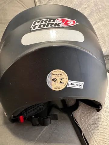 Vendo capacete 64842105684738122