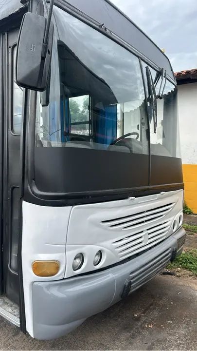 Ônibus em ótimo estado - Foto 3