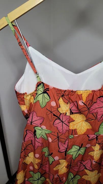 Macaquinho/macacão feminino estampado com bojo - Tamanho G - Foto 4