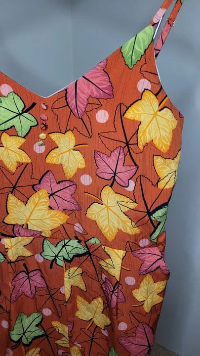 Macaquinho/macacão feminino estampado com bojo - Tamanho G - Foto 2