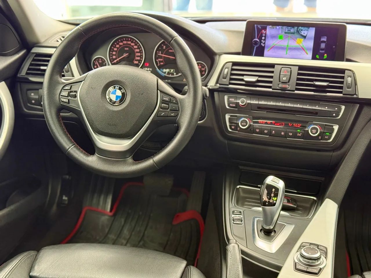 328iA 2.0T Sport GP Flex 2013 - Foto 4