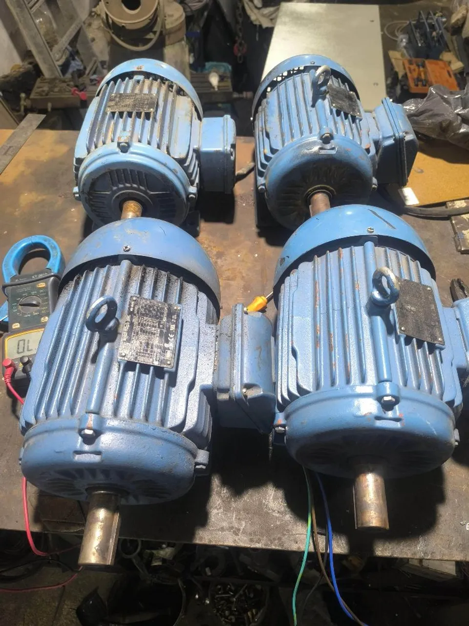 Motores Elétricos Industriais - Diversos Modelos