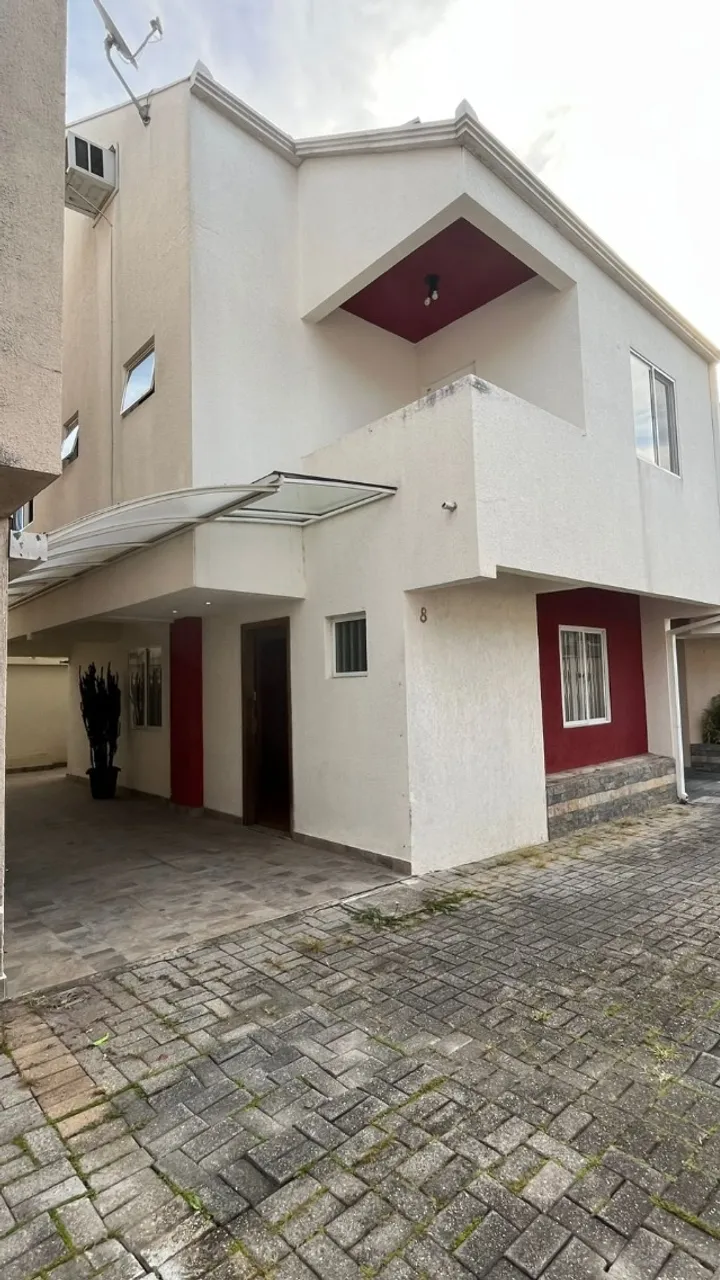 Sobrado 3 quartos (1 suite) à venda - Bacacheri, Curitiba - PR