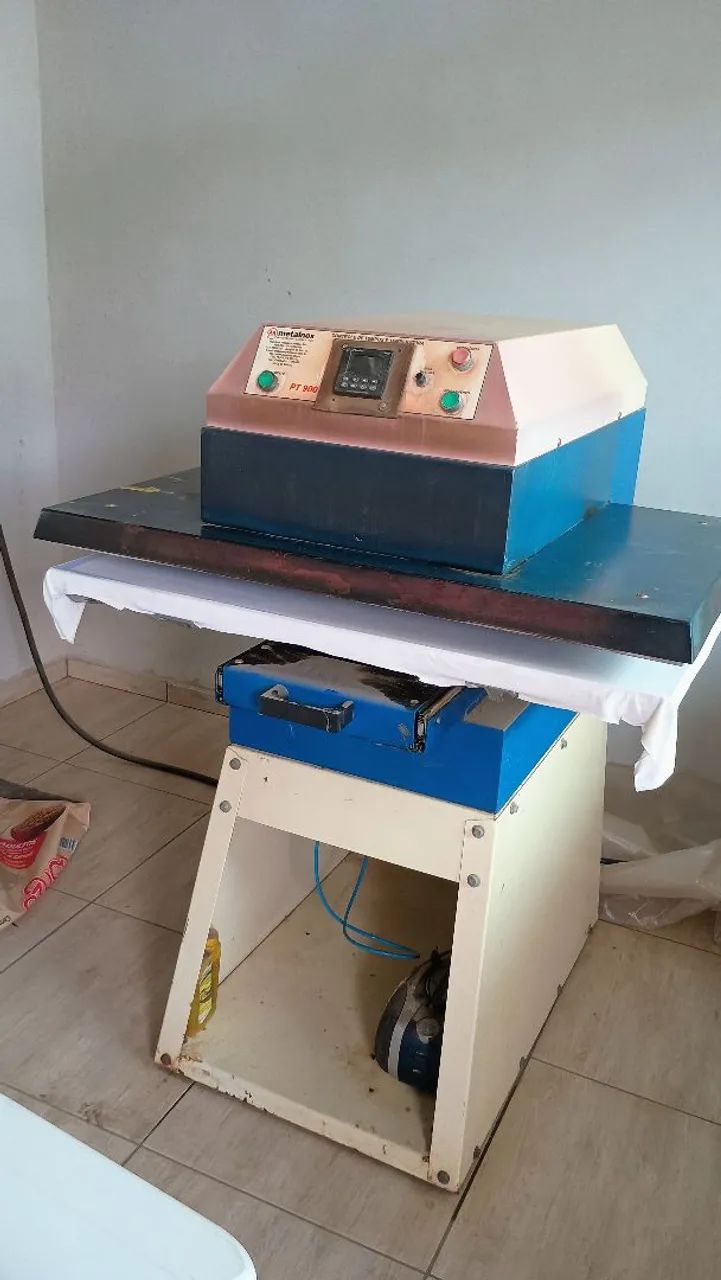 Prensa térmica pneumática 66x99cm