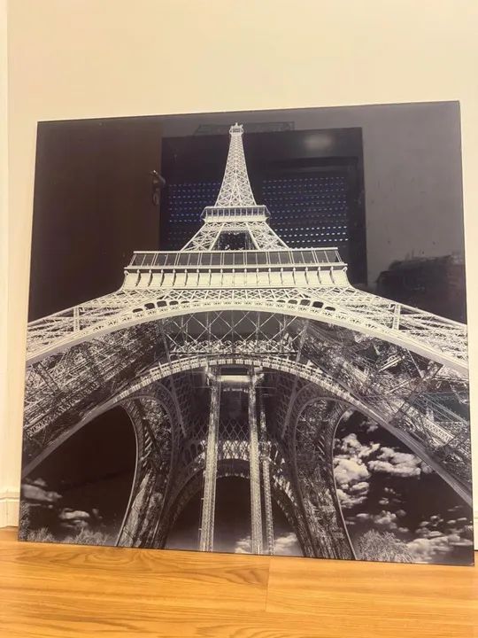 Quadro Torre Eiffel em filete de vidro importado