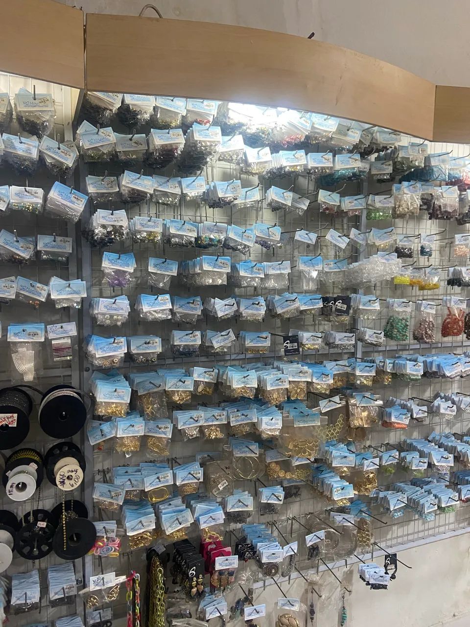 Vendo aramado de parede para loja 