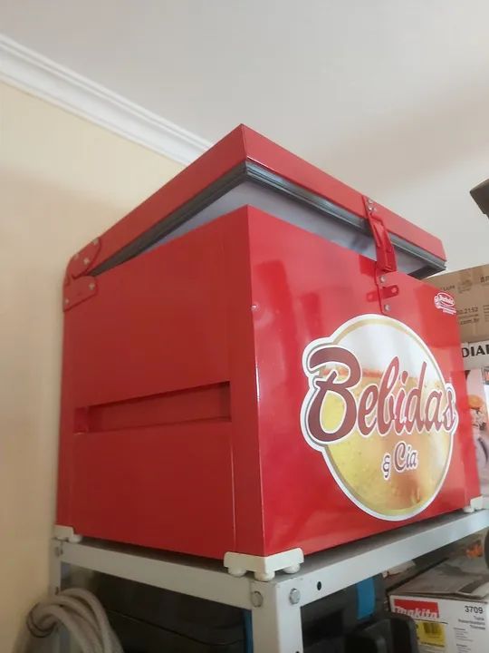 Geladeira Portátil para Bebidas