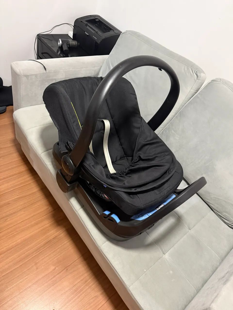 Bebê conforto + base (Chicco) Kaily (Goody Plus)