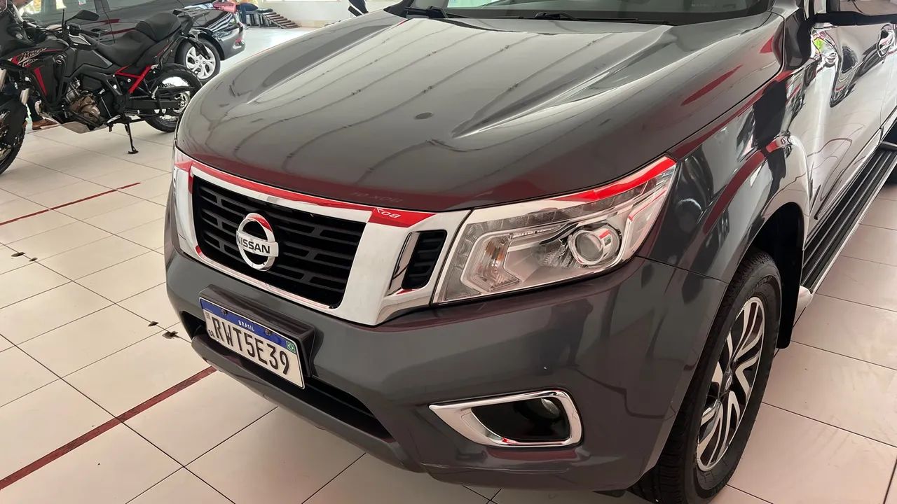 Frontier LE 4X4 2.3 com teto solar  2021/2022 - Foto 2