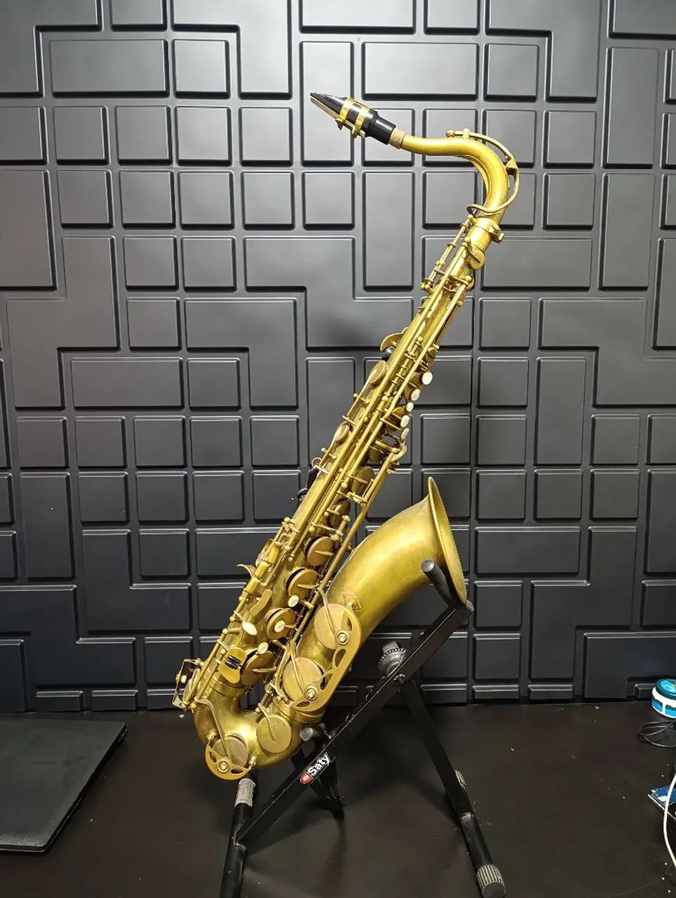 Saxofone Tenor completo + brindes