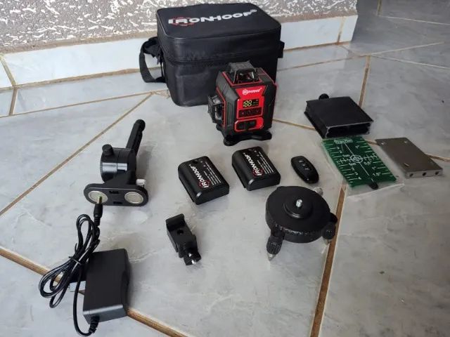 Níveis Laser 16 Linhas Verde 2 Baterias 3d Nível A Laser 30m - Foto 4