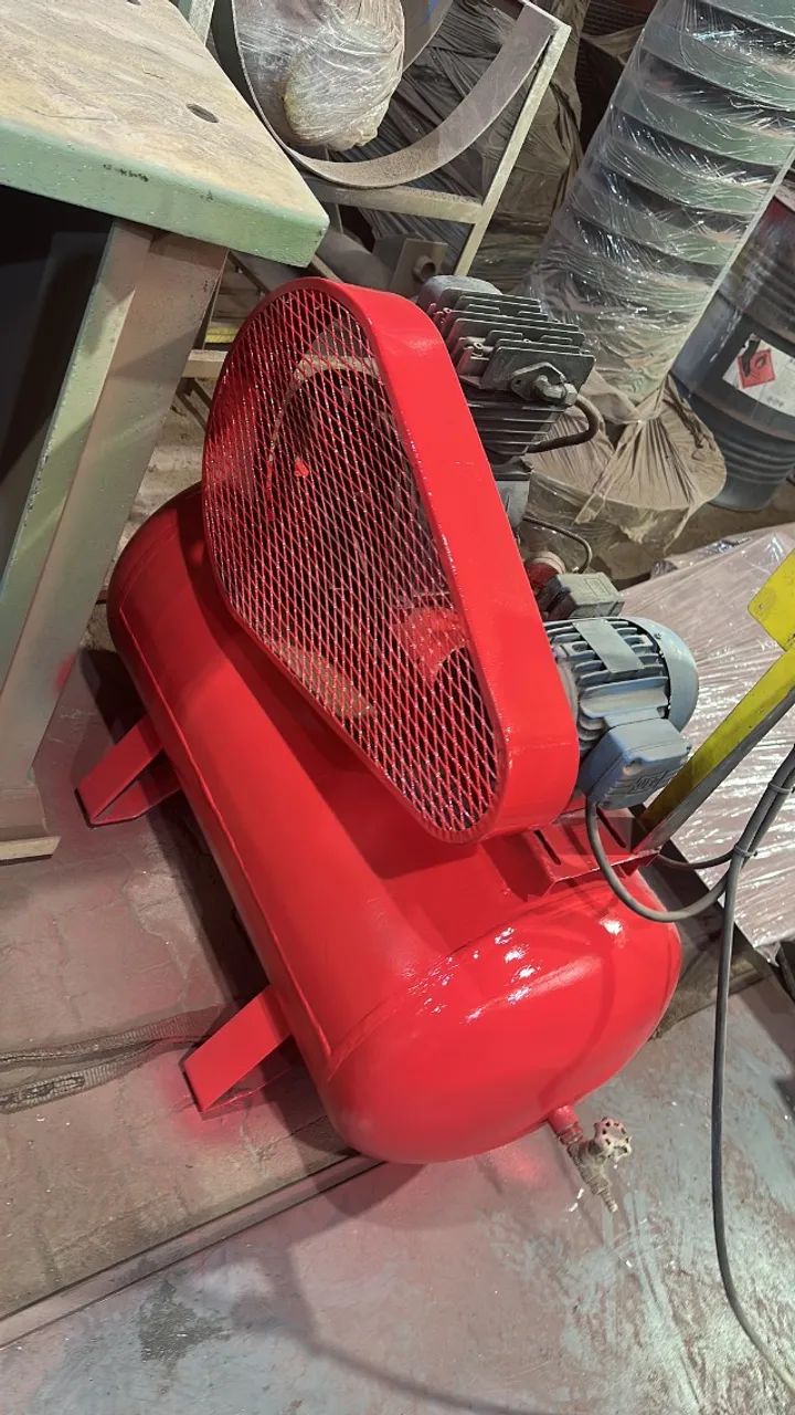 Compressor 2vc 140 litros  - Foto 2