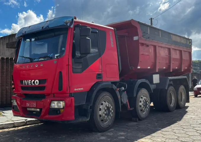 Iveco Tector 240e25 - Quarto Eixo