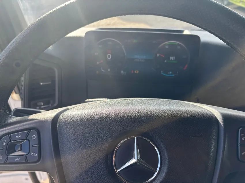 Mercedes-Benz Actros 2651 510 6x4 2022/2023 - Foto 15
