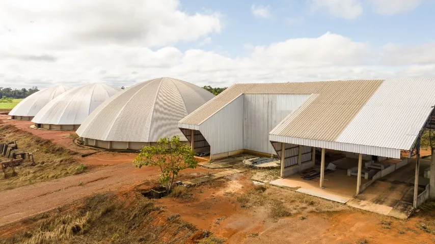 Silo de Alvenaria - novo, ótima localização em Sinop-MT