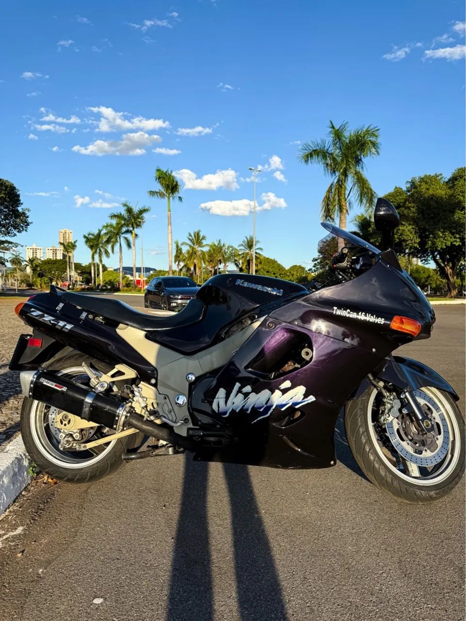 天下 FUI DE 7 GALO CONFERIR E TESTAR MOTO NINJA ZX11 ANO 1996 À VENDA
