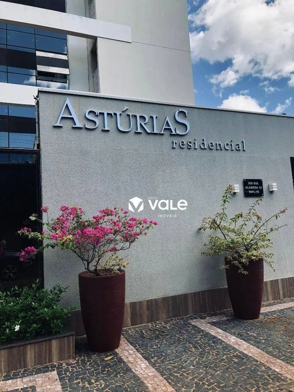 Apartamento com 2 dormitórios para alugar, 64 m² por R$ 2500/mês - 308 Sul Arse 33 - Palma