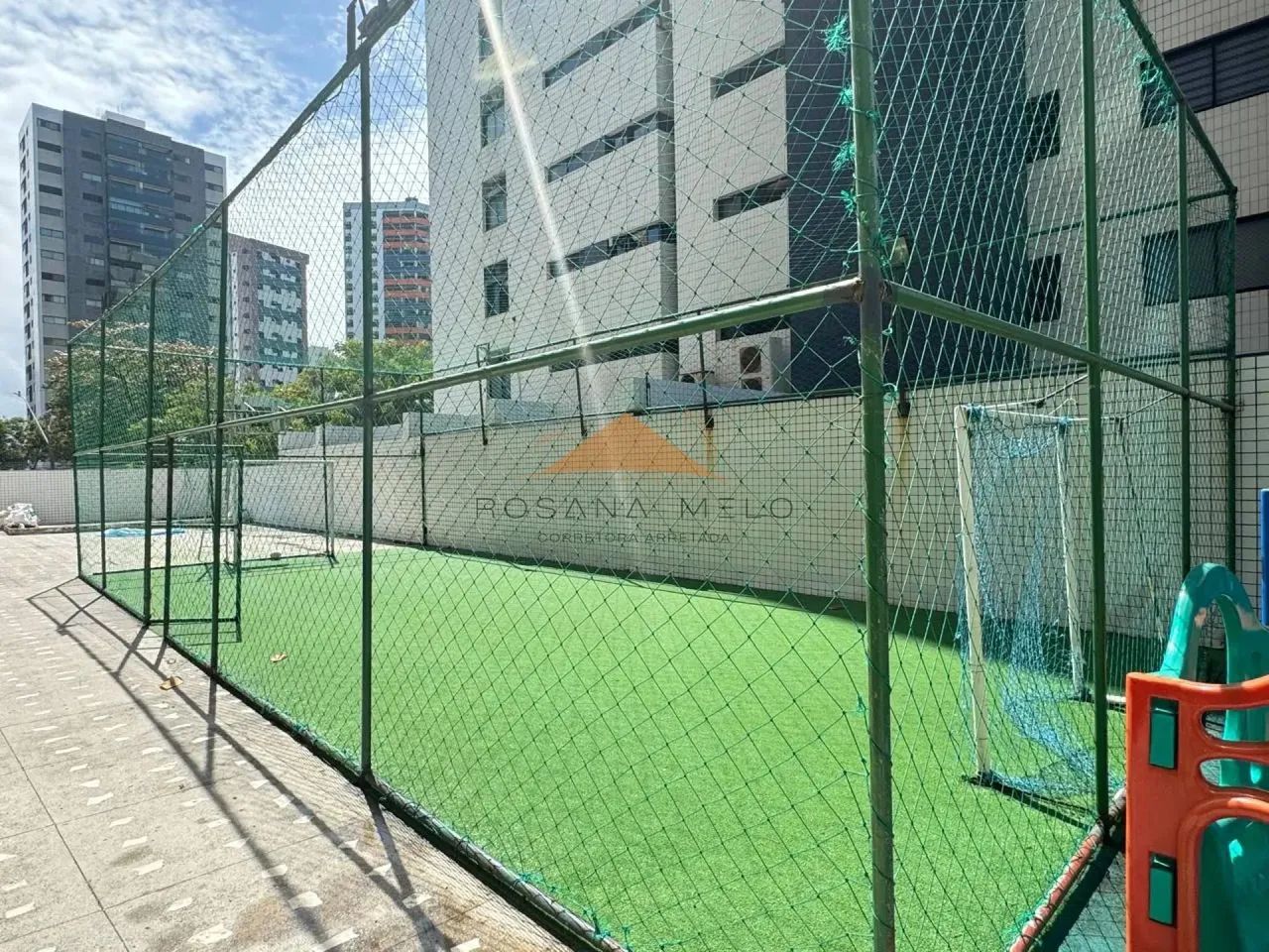 Edifício Sierra de Gredos, 146m², 3 quartos, 1 suíte, área de serviço, 1 vaga de garagem,
