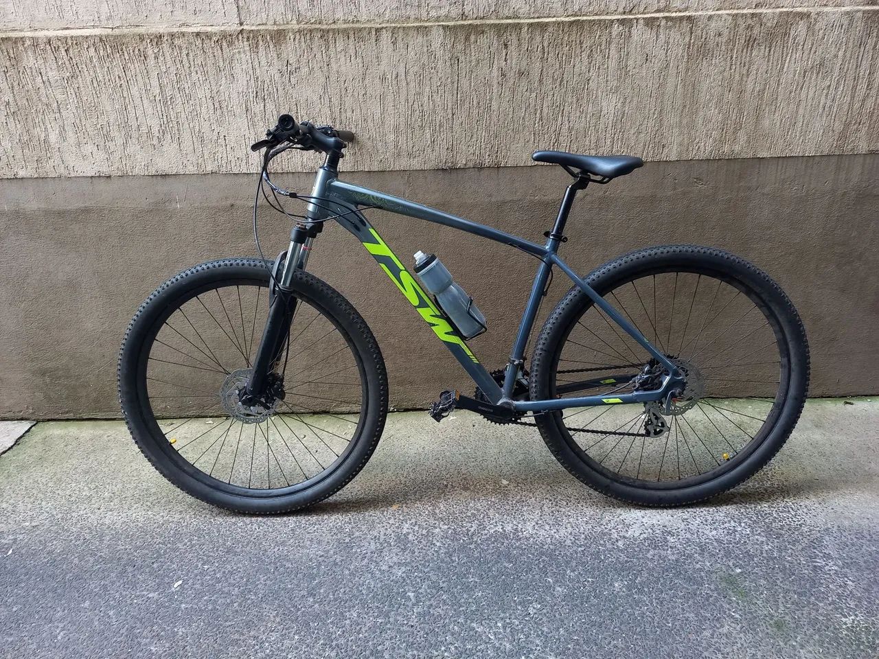 Bike TSW Hunch  + assessórios  - Foto 2