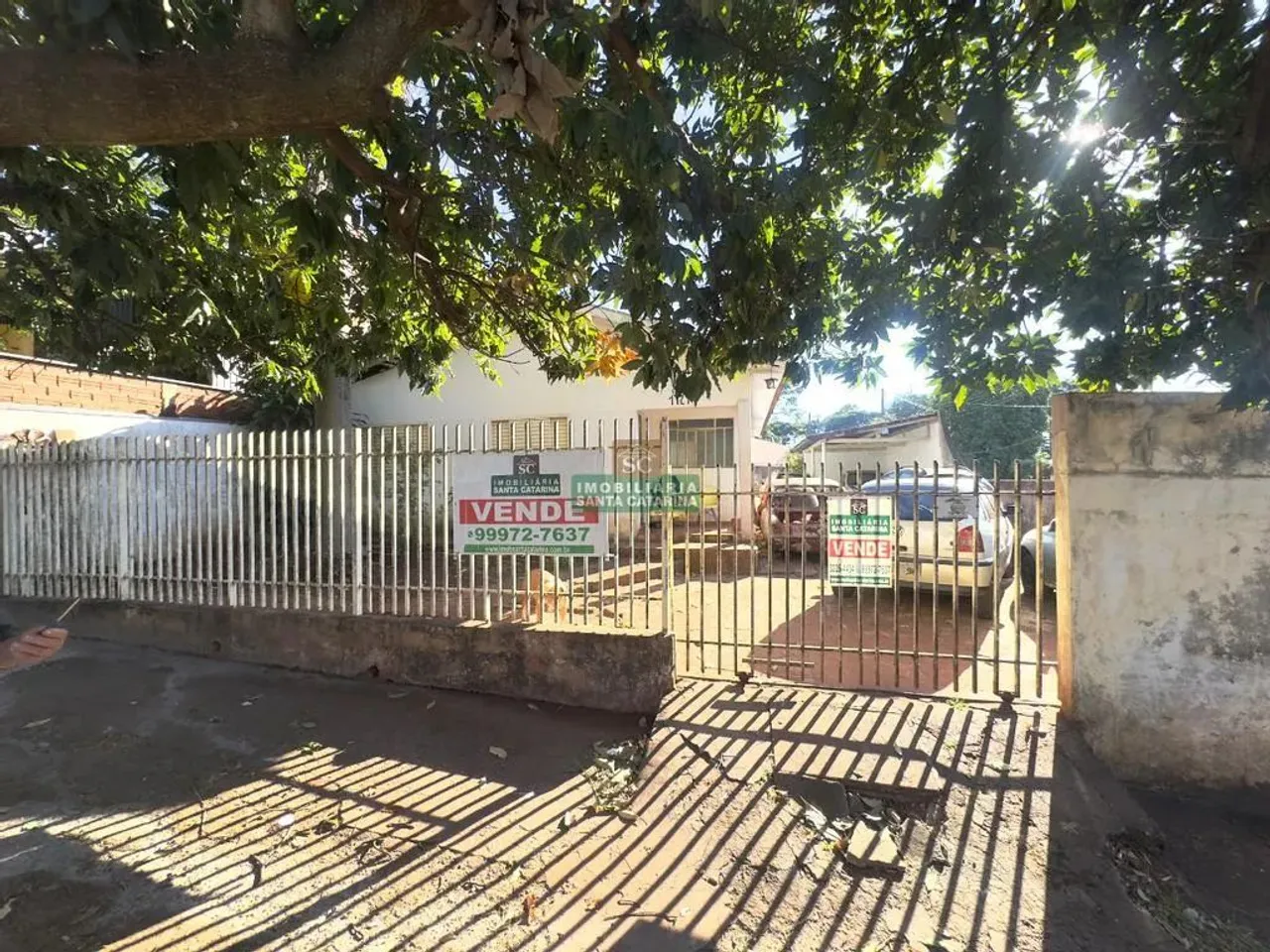 Terreno à venda em Maringá, Jardim Dourados, com 325 m²