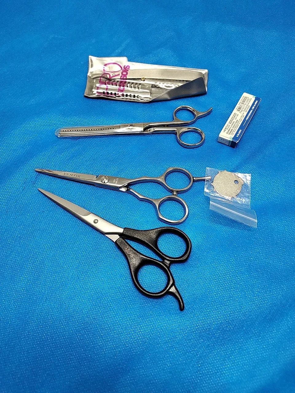 Kit de Tesouras para cabeleireiro  - Foto 2
