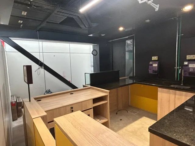 QUIOSQUE Móvel em MDF 3504x675x920mm, chapa de MDF 15mm amadeirado externo, parte interna  - Foto 4