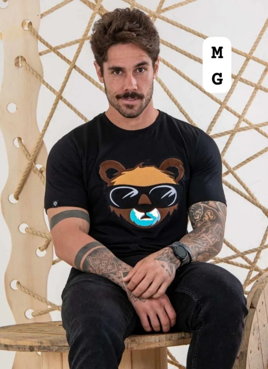 Camiseta Batman Trinity Slim - Estilo e Conforto - Foto 4