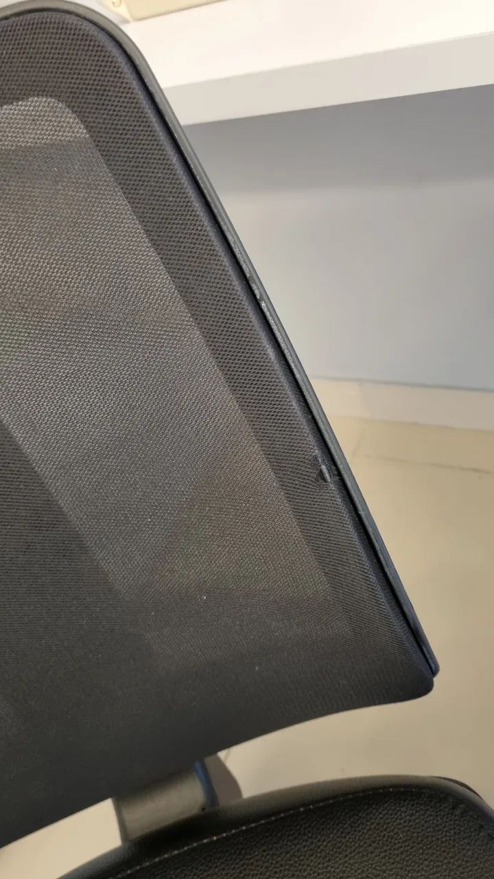 Vendo cadeira de escritório marca cavaletti - Foto 3