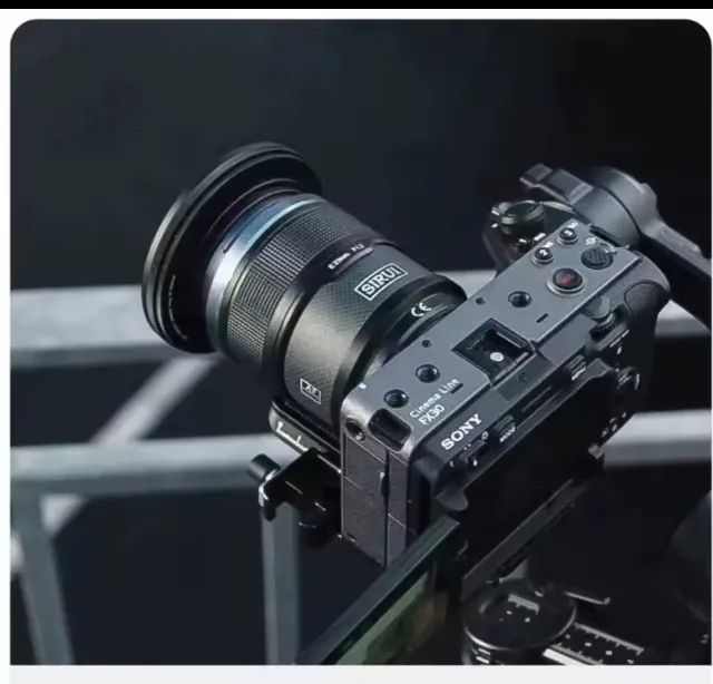 Kit 3 Lentes Sirui F/1.2 APS-C 23mm 33mm 56mm _ Sony E-mount Preto - Foto 3