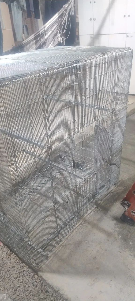 Gaiola viveiro Calopsita e outros medida 1.10x1.05x0.60 - Foto 2