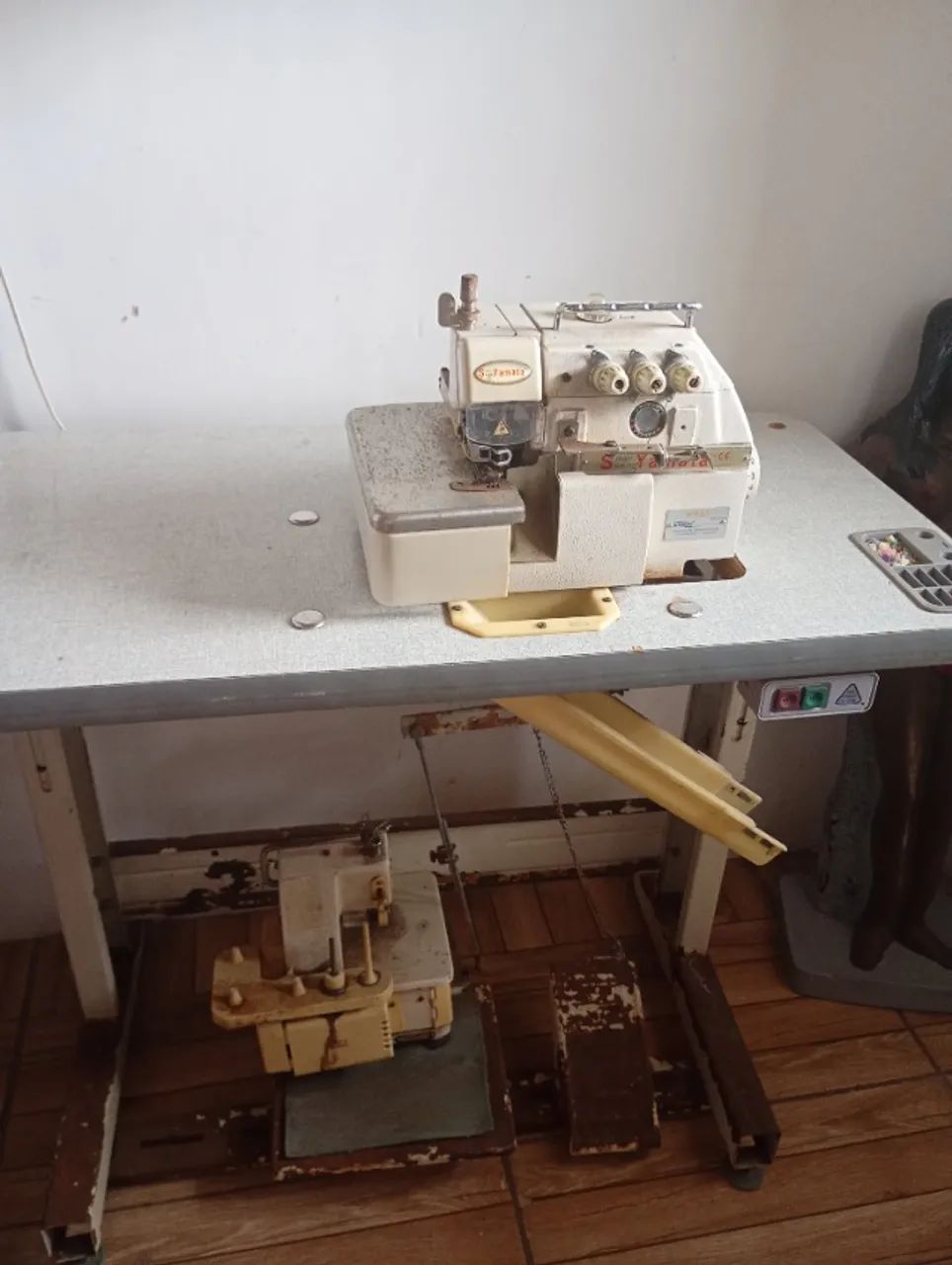Máquina de costura  - Foto 5