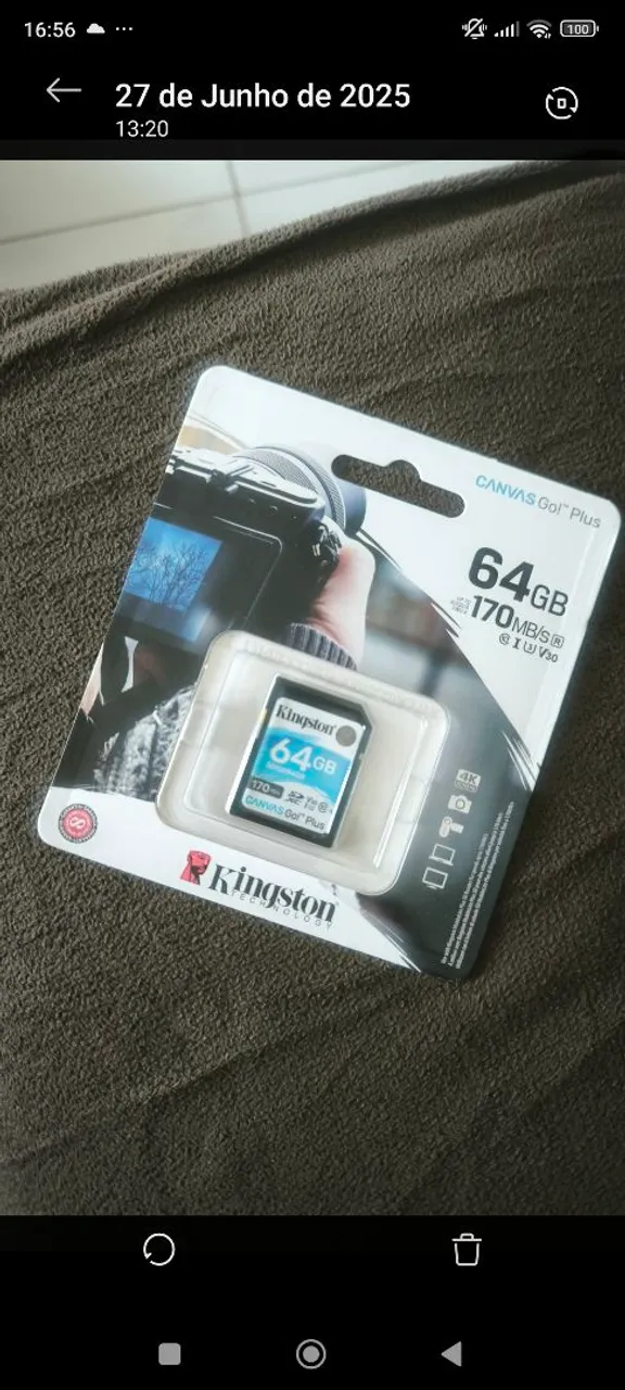 Cartão de Memória Kingston 64GB Canvas Go! Plus