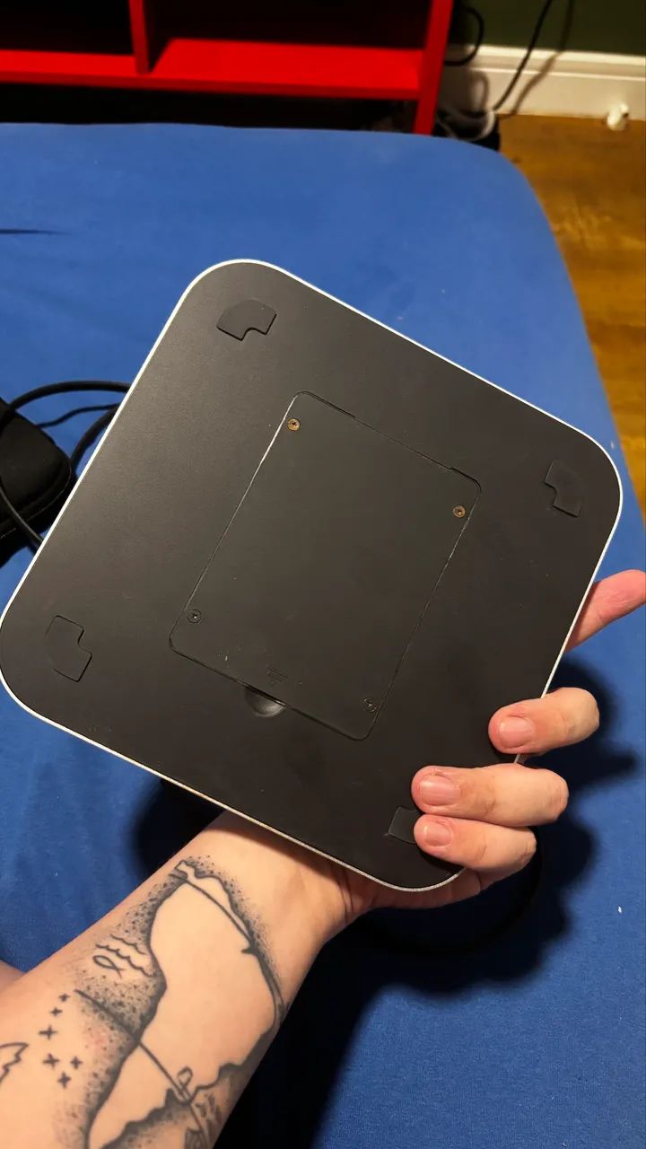 Mac Mini M1 8gb RAM 256gb SSD + DOCK - Computadores e Desktops