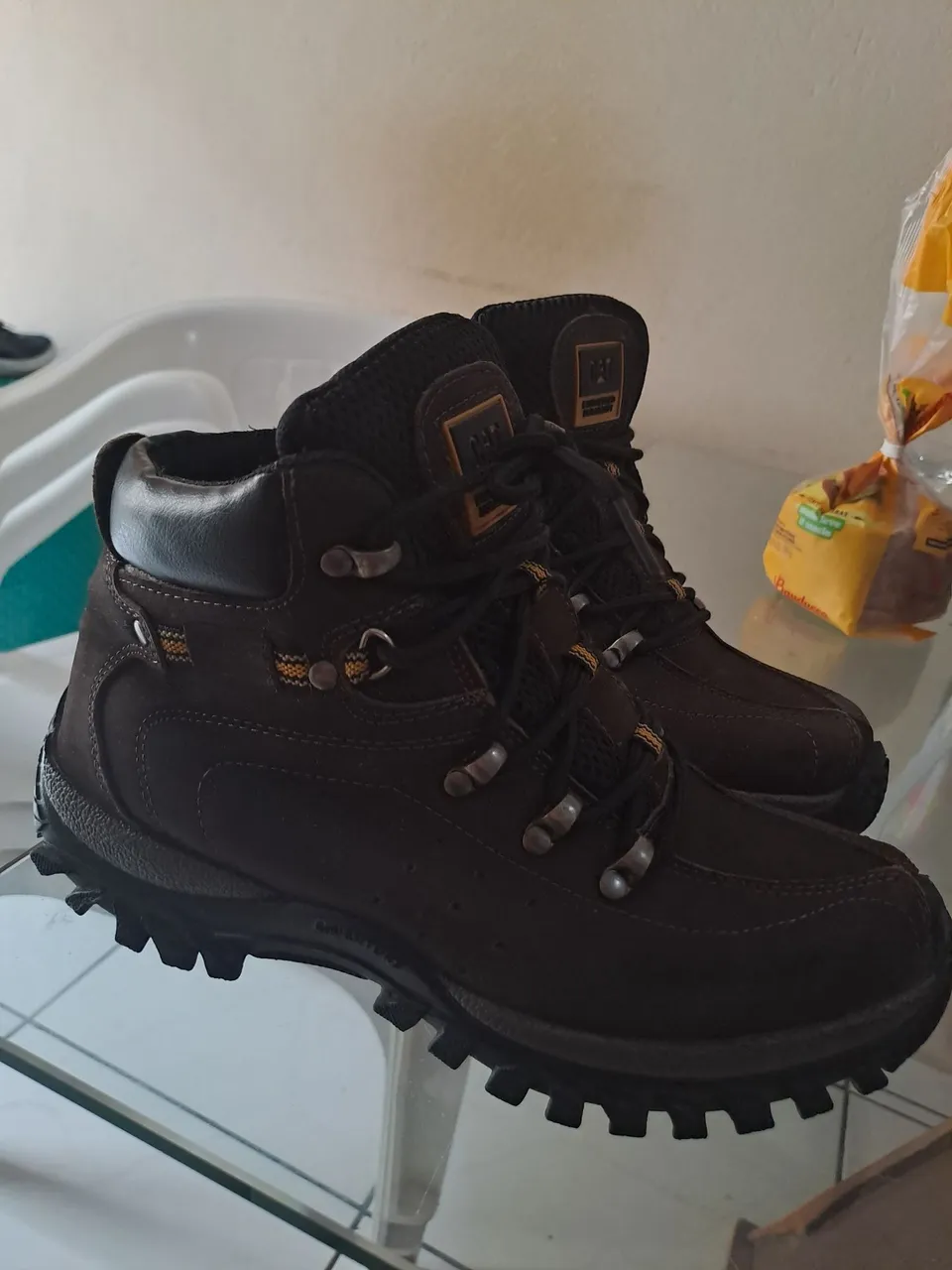Vendo bota CAT